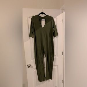 Ladies worn jumper (olive) size 2X-large